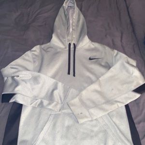 Men’s Athletic Pullover Hoodie